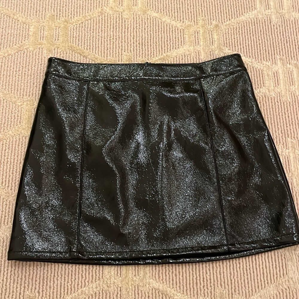 Michael koors leather skirt size 0 new without tags